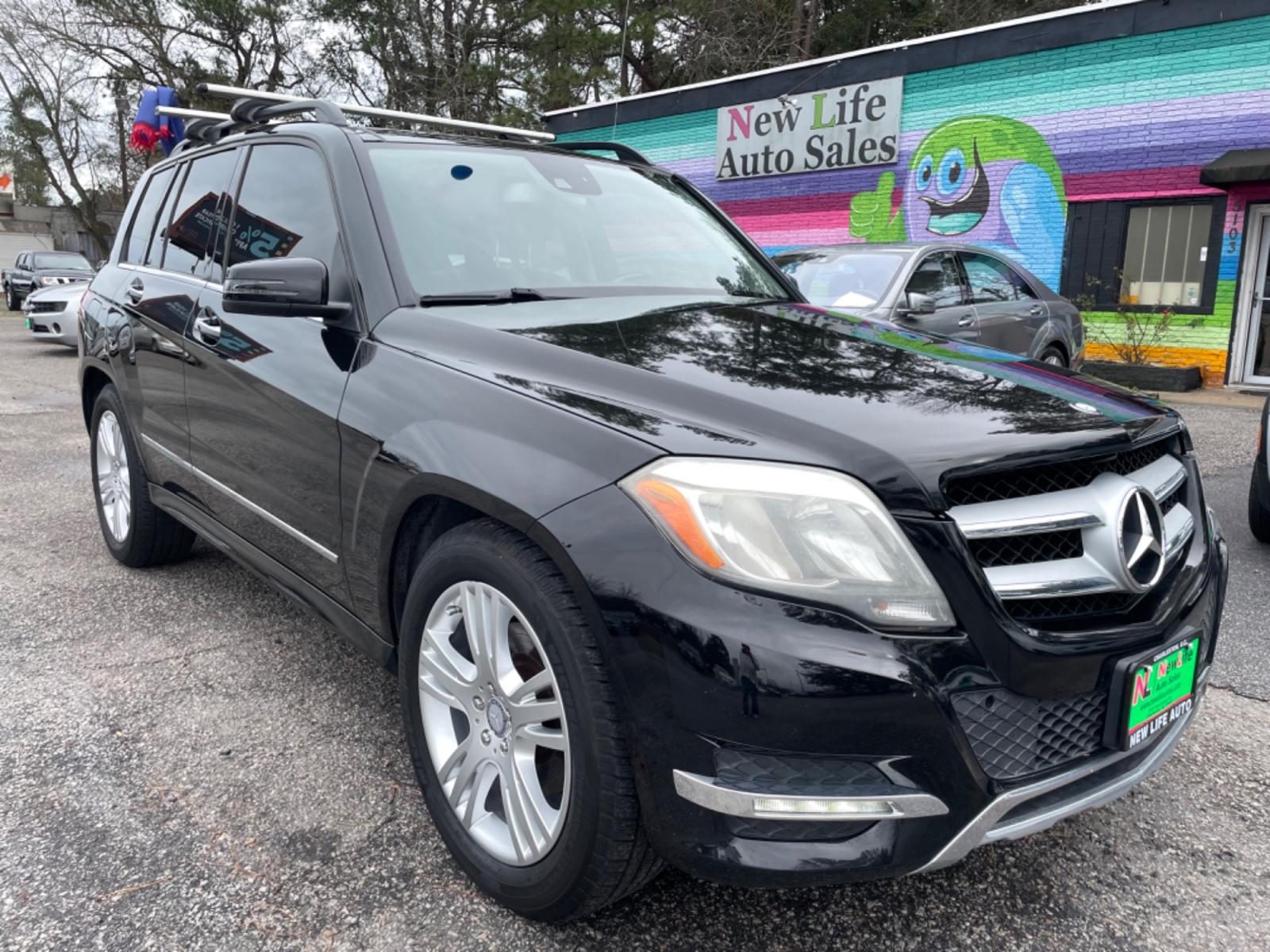 2015 BLACK MERCEDES-BENZ GLK 350 (WDCGG5HBXFG) with an 3.5L engine, Automatic transmission, located at 5103 Dorchester Rd., Charleston, SC, 29418-5607, (843) 767-1122, 36.245171, -115.228050 - Luxury Interior with CD/AUX/Sat/Bluetooth, Navigation, Backup Camera, Power liftgate, Double Sunroof, Dual Climate Control, Power Everything (windows, locks, seats, mirrors), Heated/Memory Seating, Power Liftgate, Keyless Entry, Alloy Wheels, Roof Rack. 145k miles Located at New Life Auto Sales! - Photo #0